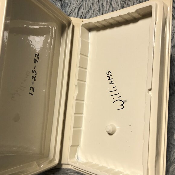 Where’s Waldo? The Merry X-Mas Mix Up VHS Tape 1992 - Picture 4 of 4